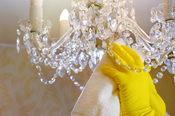 Cleaning High End Lighting Systems in City Environments